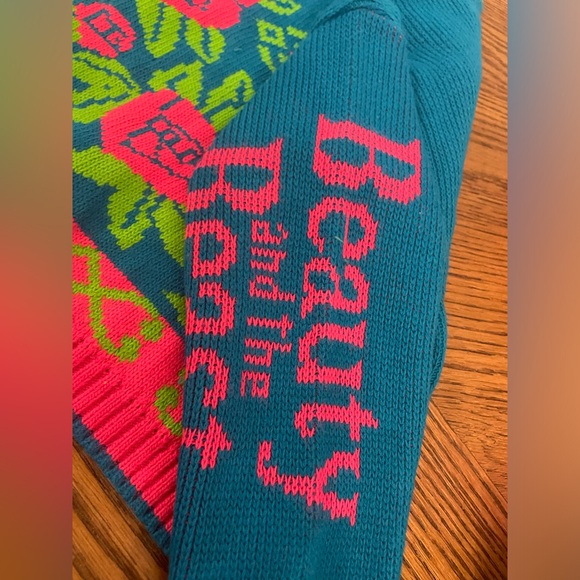 ⬇️vintage 80s 90s Disney beauty and the beast sweater - Picture 2 of 6